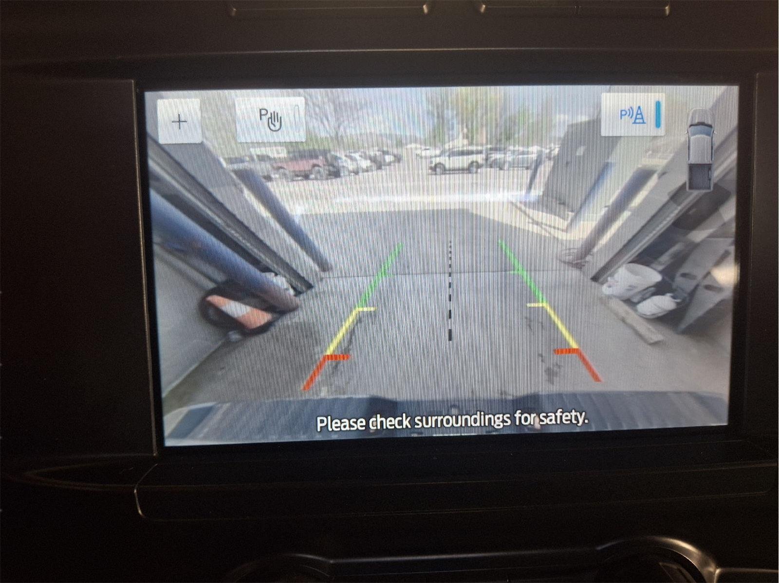 Used 2023 Iconic Silver Ford XLT image 25