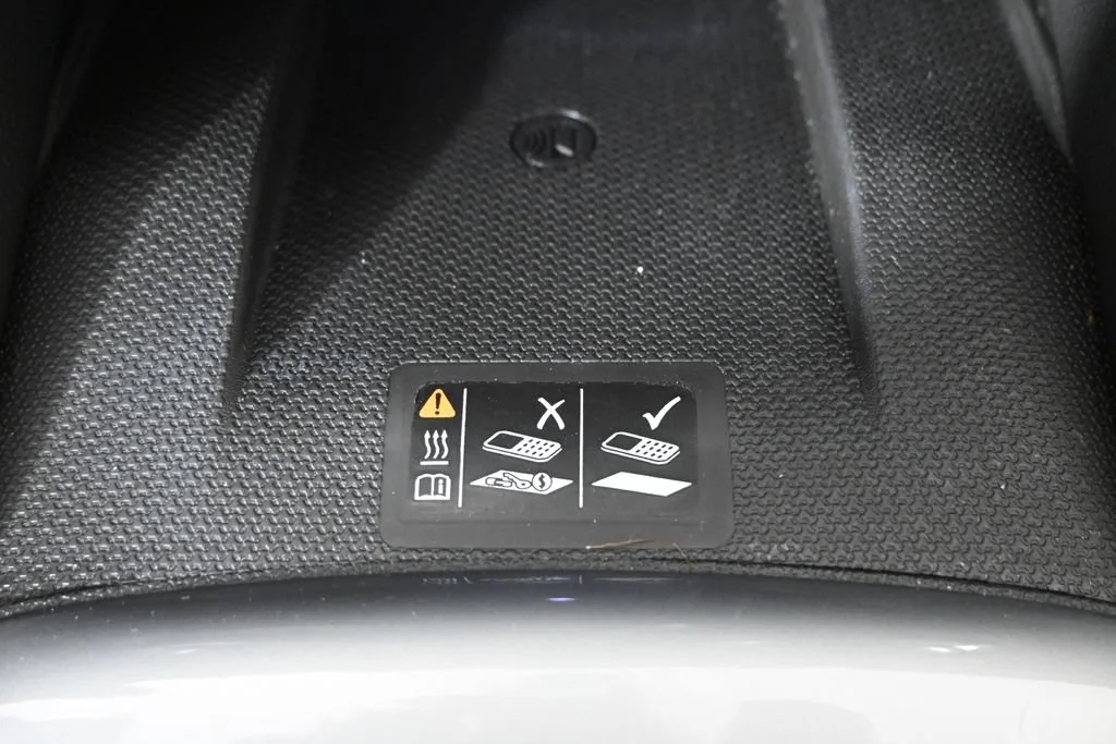 Used 2024 Black Chevrolet 2LT image 31