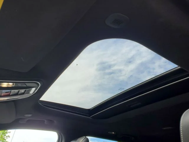Used 2024 White Jeep Altitude X image 34