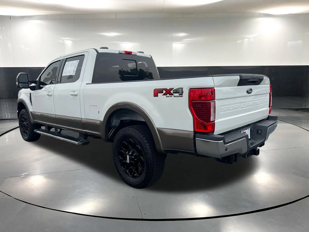 Used 2022 White Ford Lariat image 7