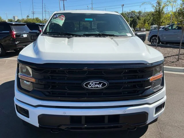 New 2026 Oxford White Ford XLT image 13