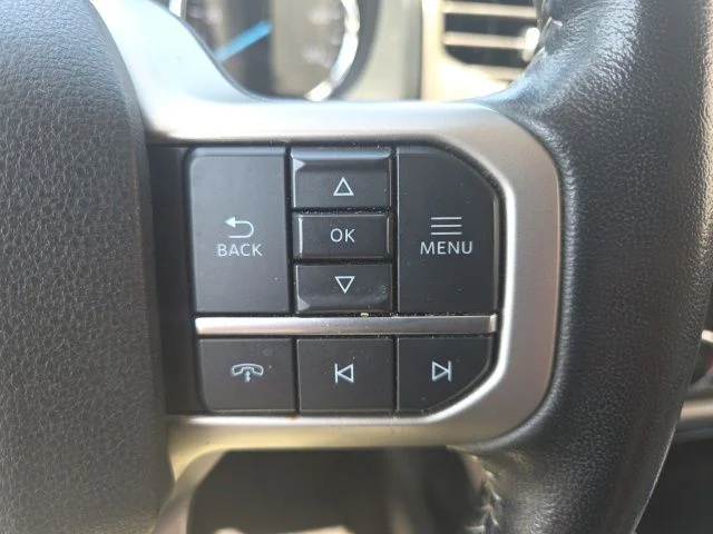 Used 2023 Oxford White Ford XLT image 18
