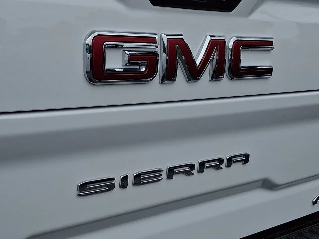 New 2026 Summit White GMC AT4 image 22
