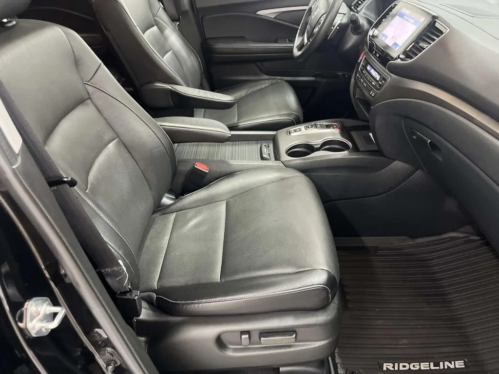 Used 2023 Crystal Black Pearl Honda RTL-E AWD 3.5L 1 Owner image 30
