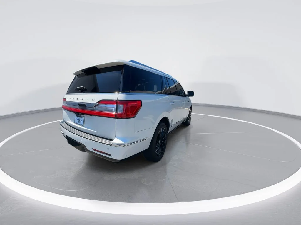 Used 2020 White Lincoln Black Label image 8