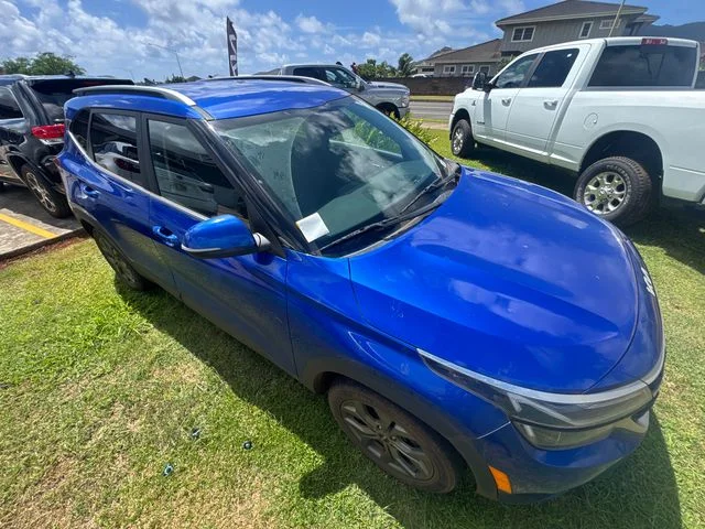 Certified Used 2024 Blue Kia S image 9
