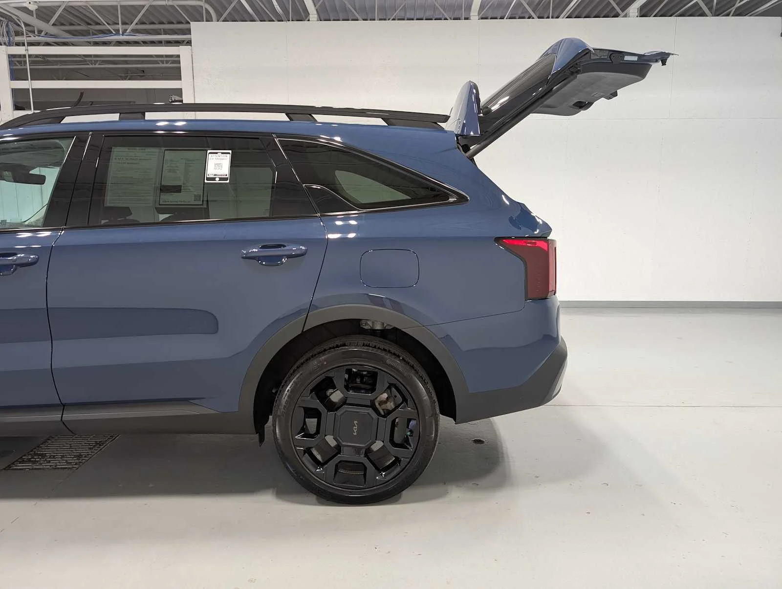 Certified Used 2025 Midnight Lake Blue Kia X-Line EX image 11