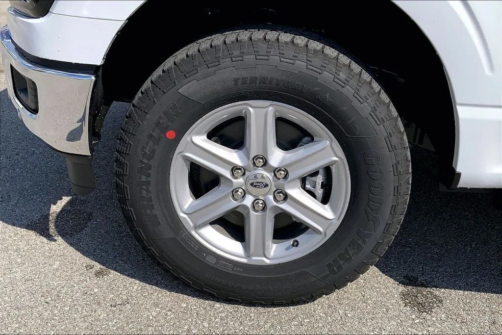 New 2026 White Ford XLT image 12