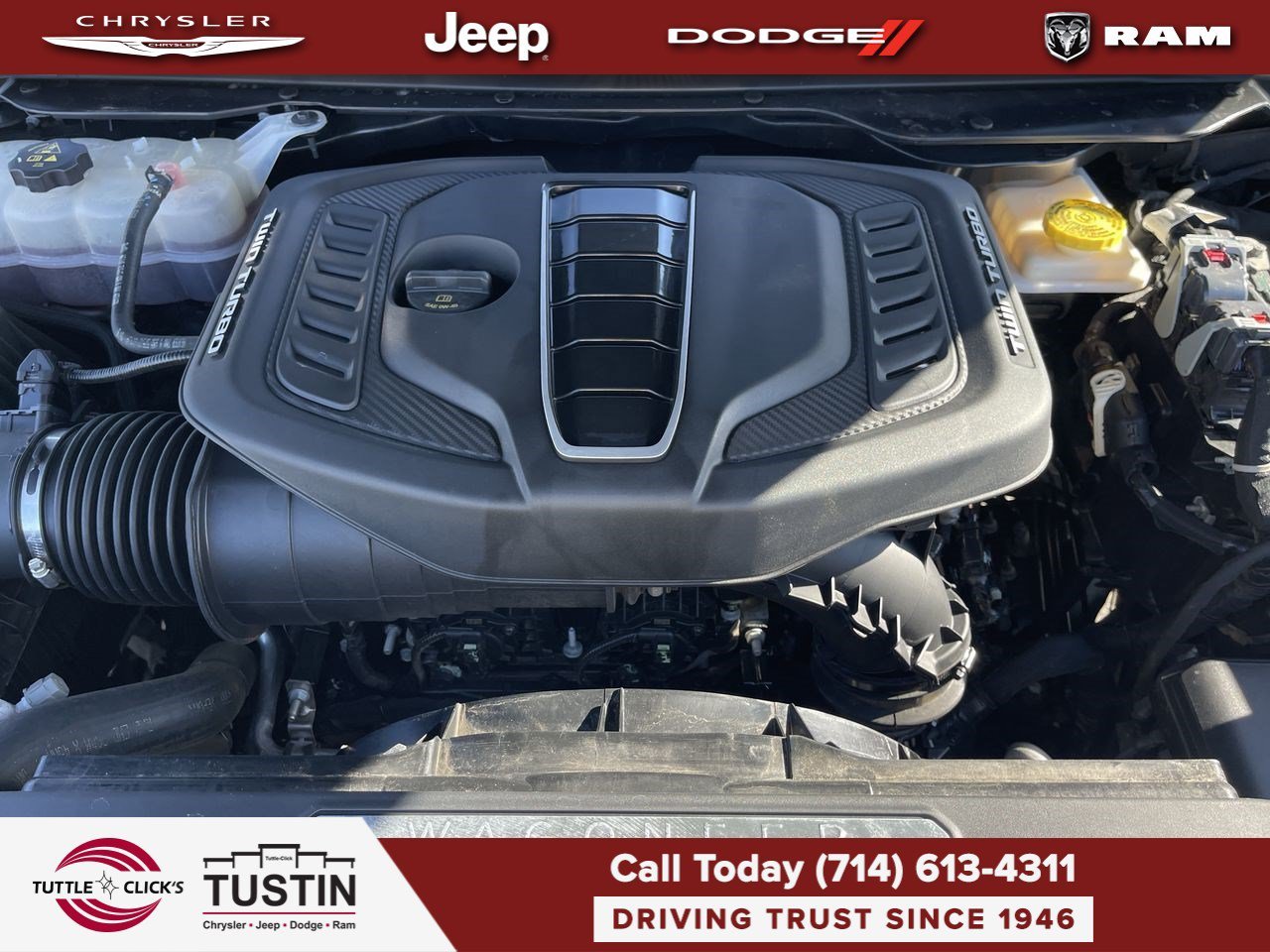 Used 2024 Diamond Black Crystal Pearlcoat Jeep Series II image 41