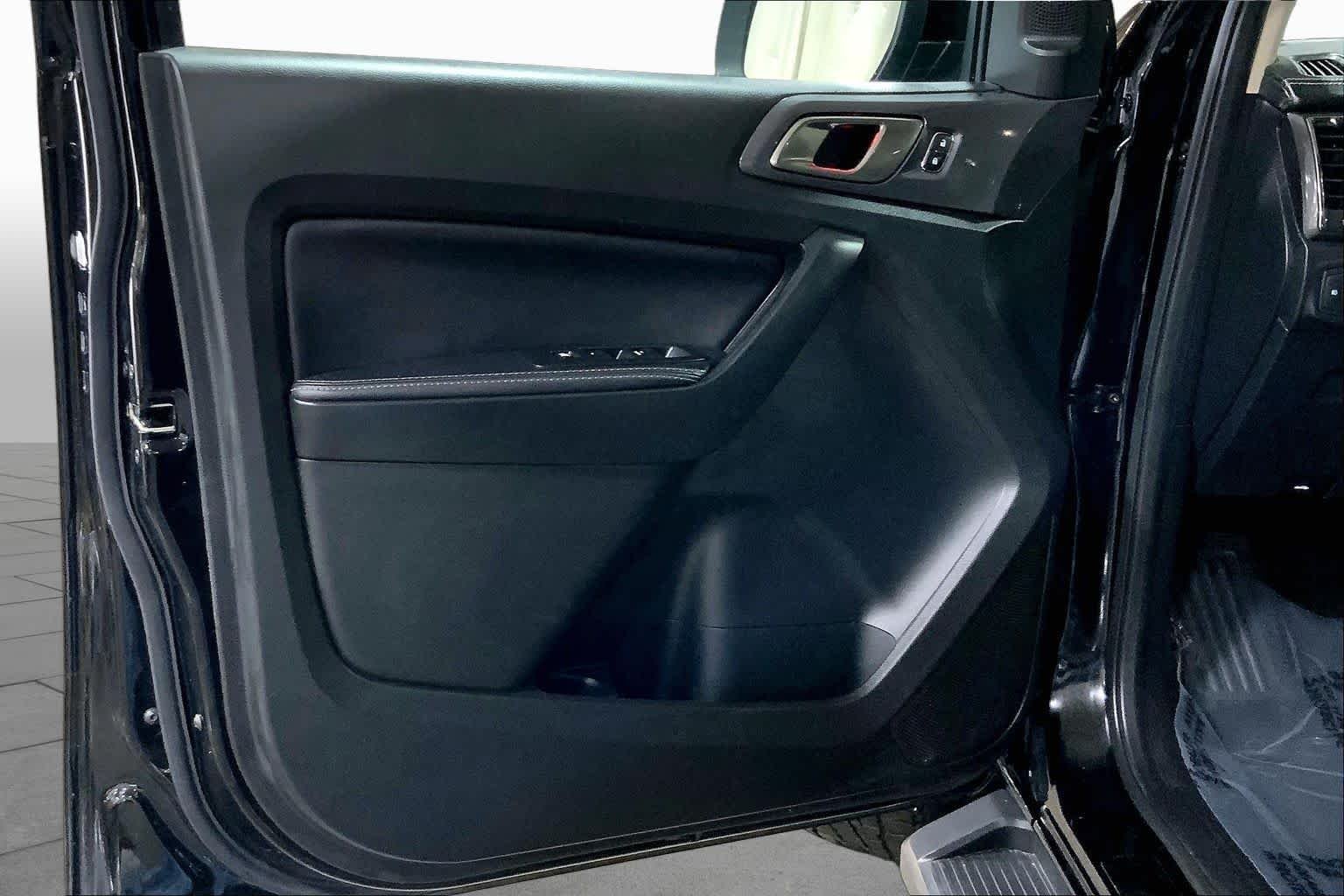 Used 2022 Shadow Black Ford LARIAT image 22