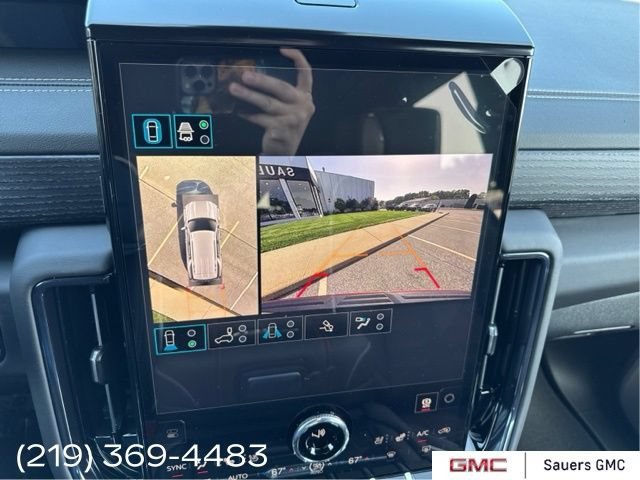 2026 GMC Yukon AT4 Ultimate - Photo 18