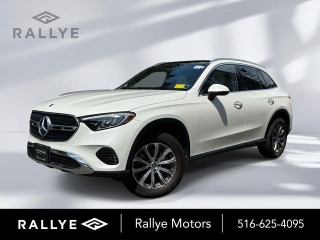 Used 2023 White Mercedes-Benz GLC 300 image 1