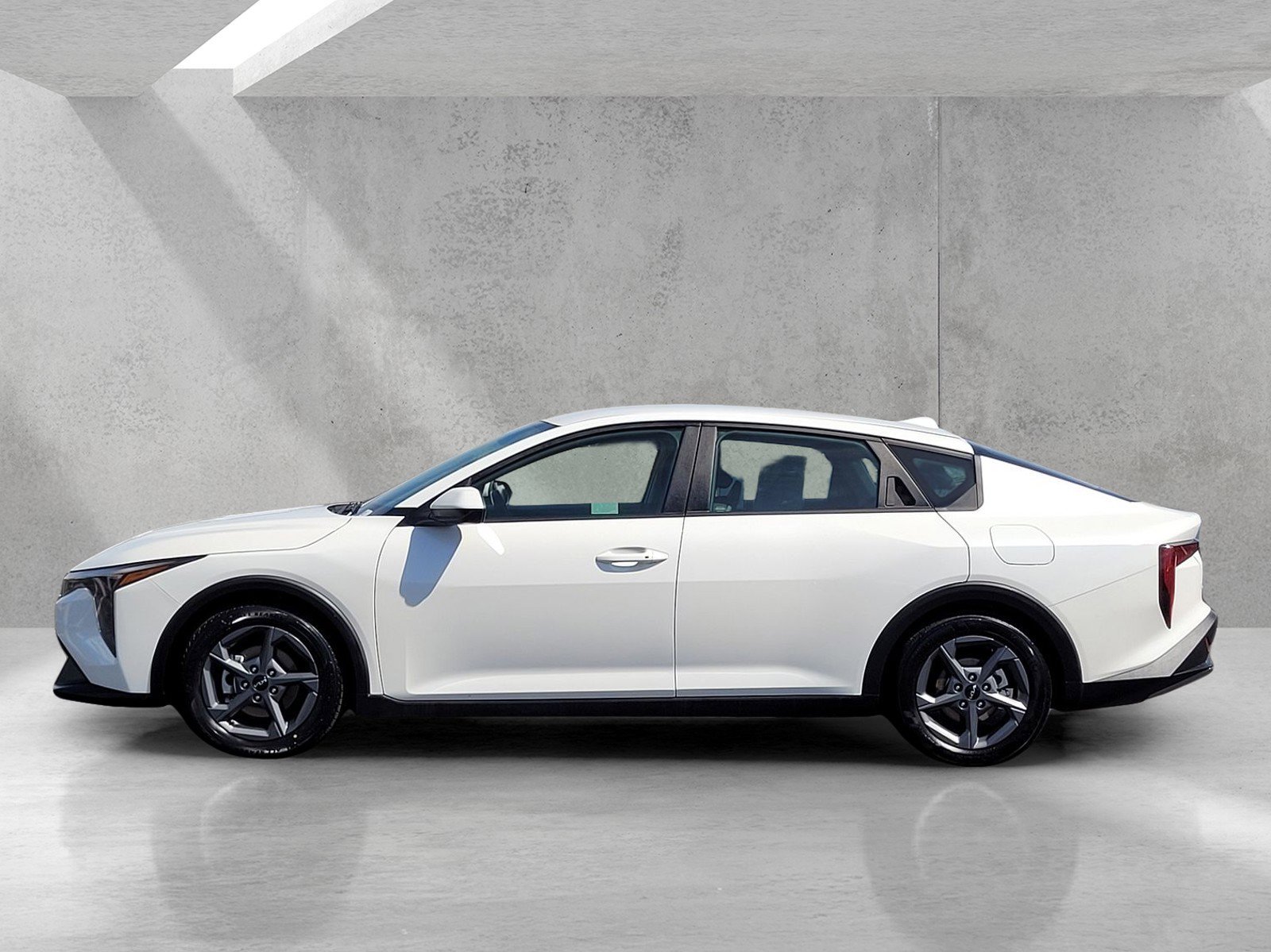 2025 Kia K4 LXS - Photo 7