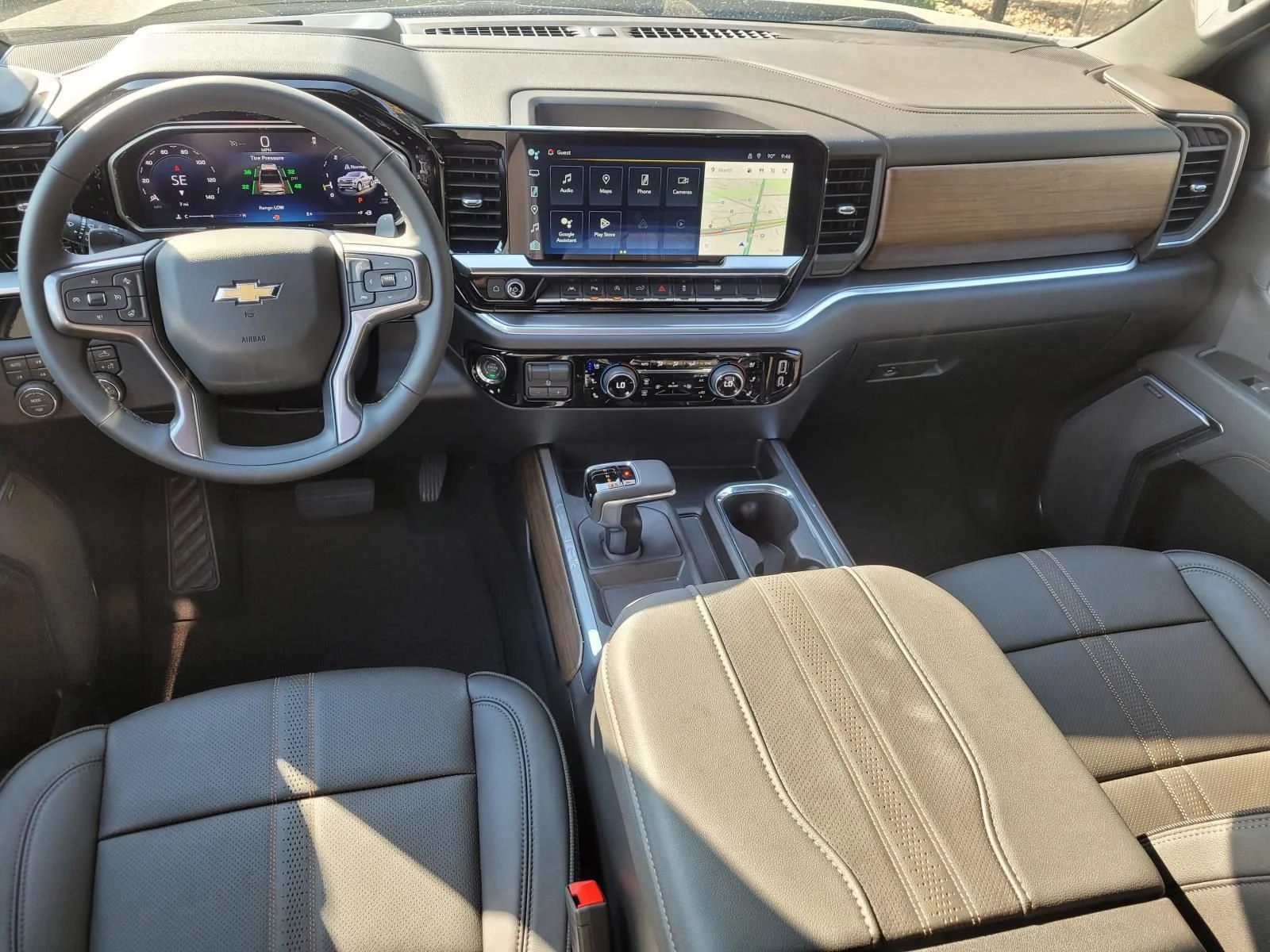 New 2026 Black Chevrolet High Country image 10