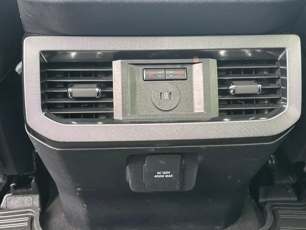 Used 2025 Black Ford Platinum image 20