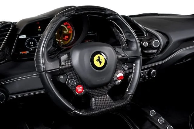Certified Used 2018 Bianco Avus Ferrari  image 31