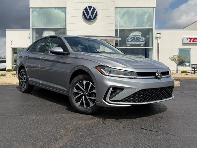 New 2026 Silver Volkswagen 1.5T S image 1