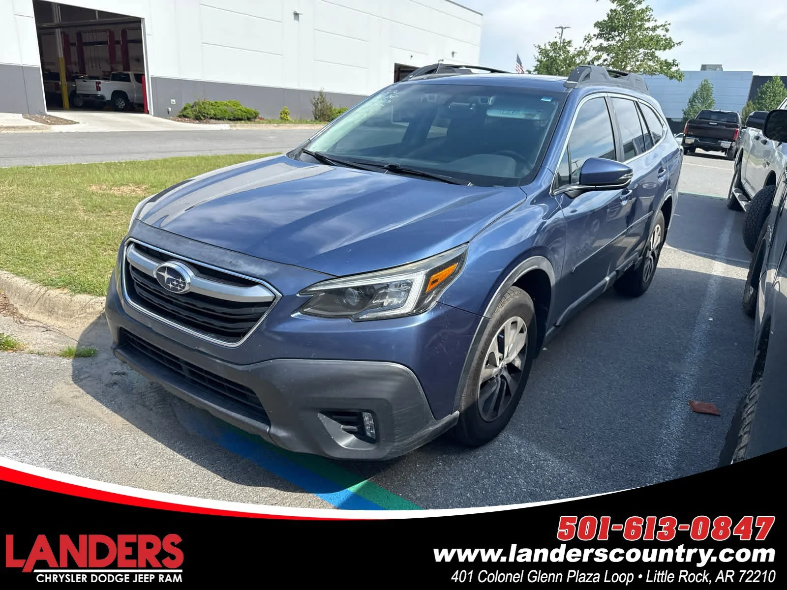 2020 Subaru Outback Premium's photo