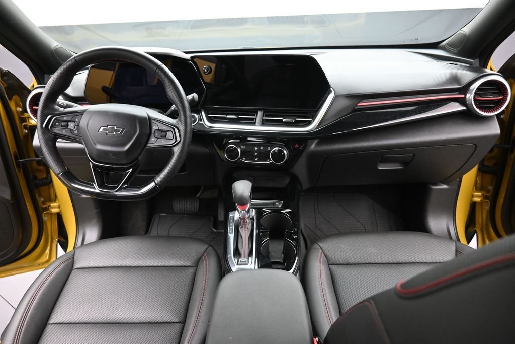 Used 2024 Yellow Chevrolet 2RS image 12