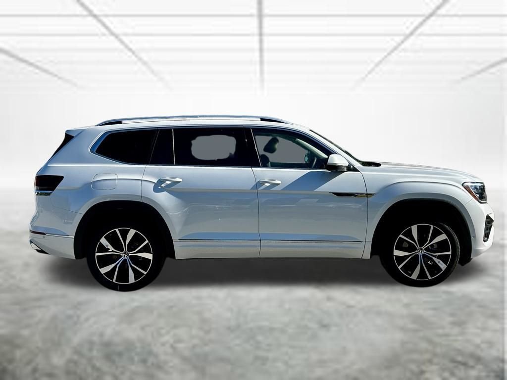 New 2026 White Volkswagen 2.0T SEL Premium R-Line image 4