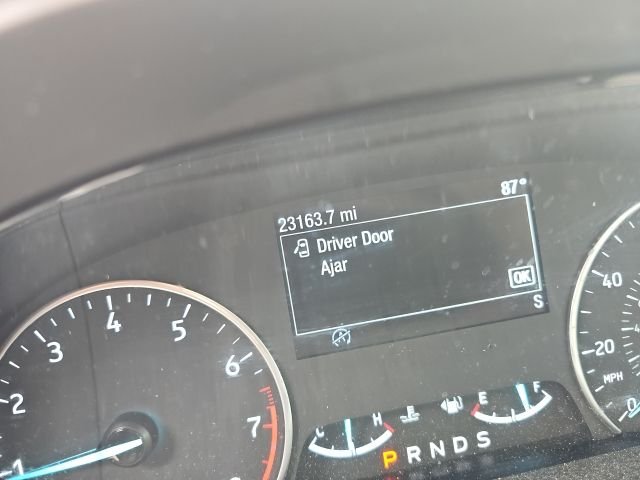 Used 2021 Silver Ford SE image 22