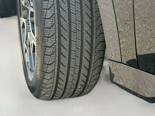 New 2026 Jet Black BMW xDrive28i image 44