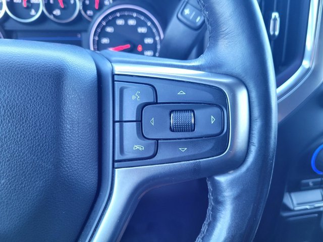 Used 2019 White Chevrolet LT image 23