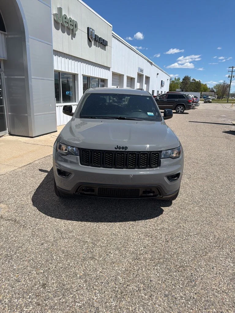 Used 2019 Jeep Grand Cherokee Upland with VIN 1C4RJFAG5KC614207 for sale in Clare, MI