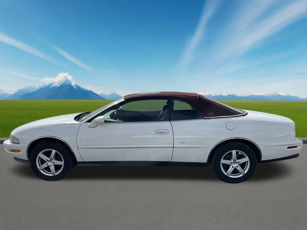 Used 1995 White Buick Base image 8