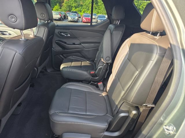 Used 2023 Silver Sage Metallic Chevrolet LT Leather image 29