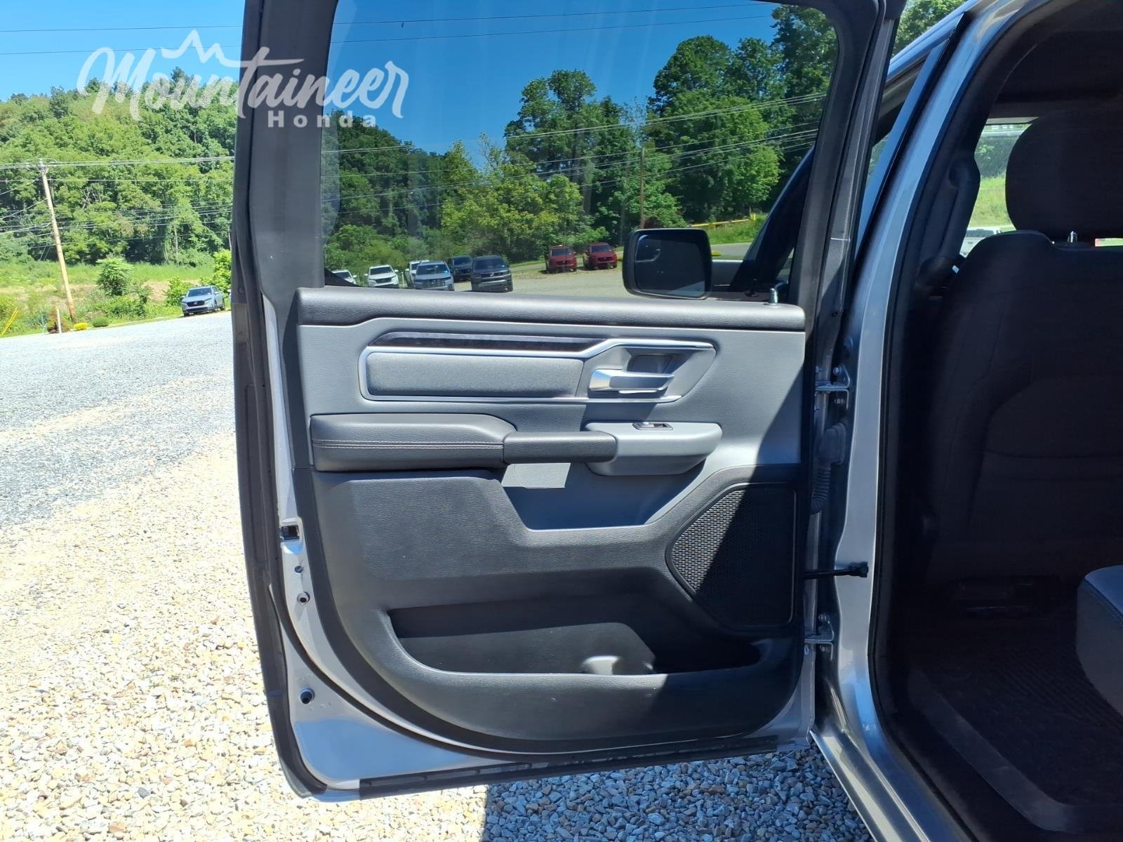Used 2023 Billet Silver Metallic Clearcoat Ram Big Horn image 15