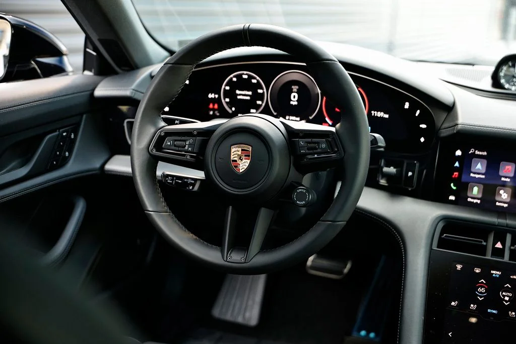 2026 Porsche Taycan Base - Photo 28