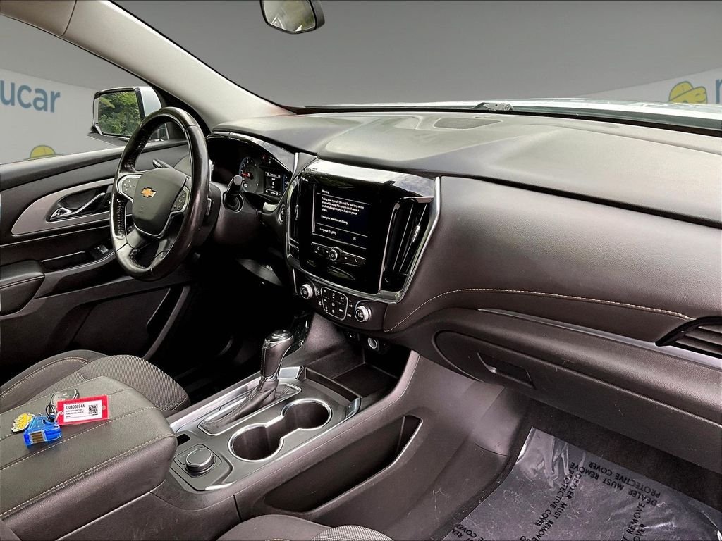 Used 2020 Silver Ice Metallic Chevrolet LT image 14