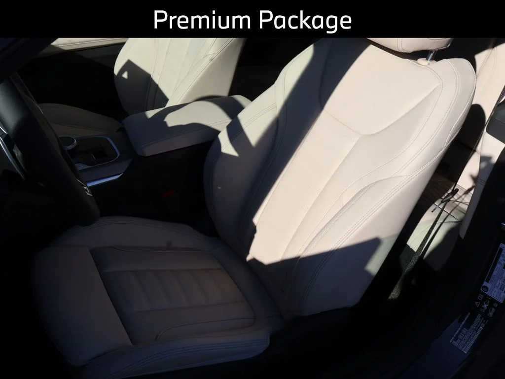 New 2026 Gray BMW 430i xDrive image 9