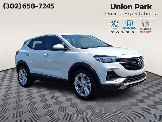 Used 2023 Summit White Buick Preferred image 3