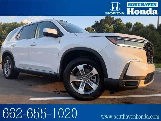 Certified Used 2025 Platinum White Honda EX-L image 1