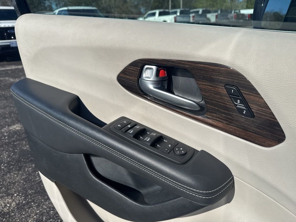 2024 Chrysler Pacifica Limited - Photo 29