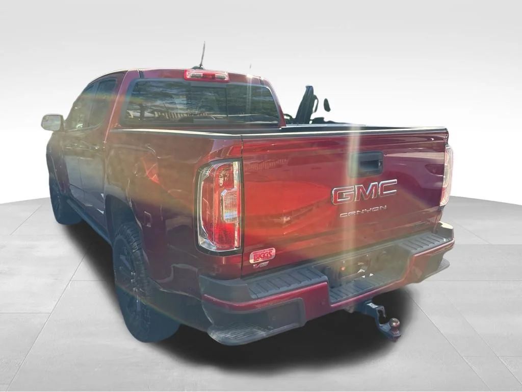 Used 2022 Red GMC AT4 w/Leather image 13