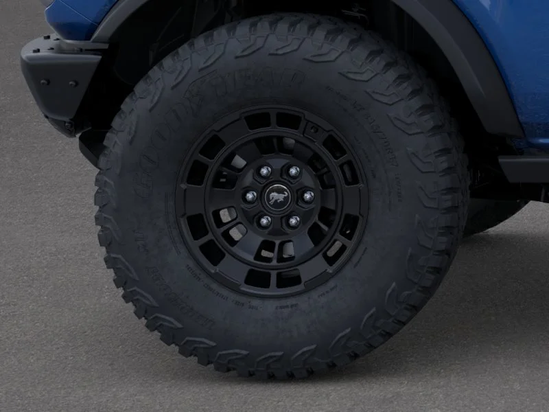New 2026 Velocity Blue Metallic Ford Badlands image 55