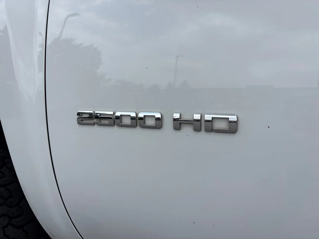 Used 2011 White Chevrolet LTZ image 52