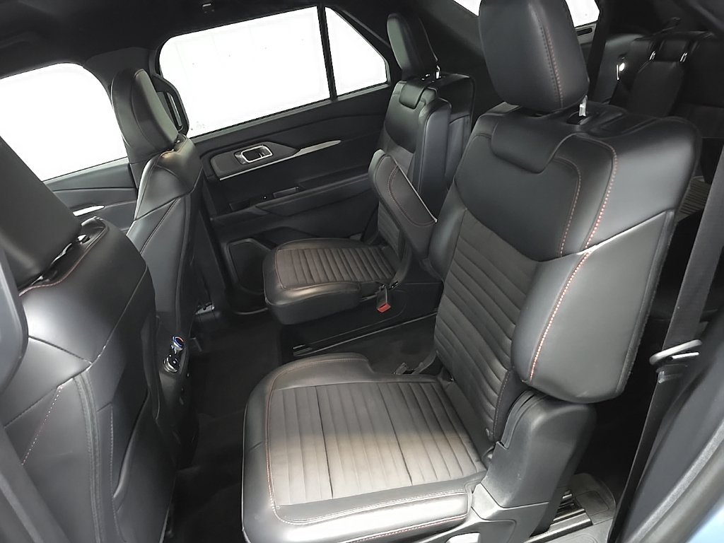 Used 2025 Blue Ford ST-Line image 31