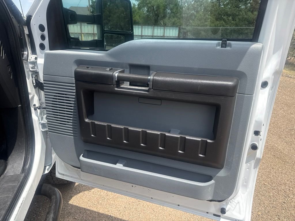 Used 2015 Oxford White Ford XL image 33