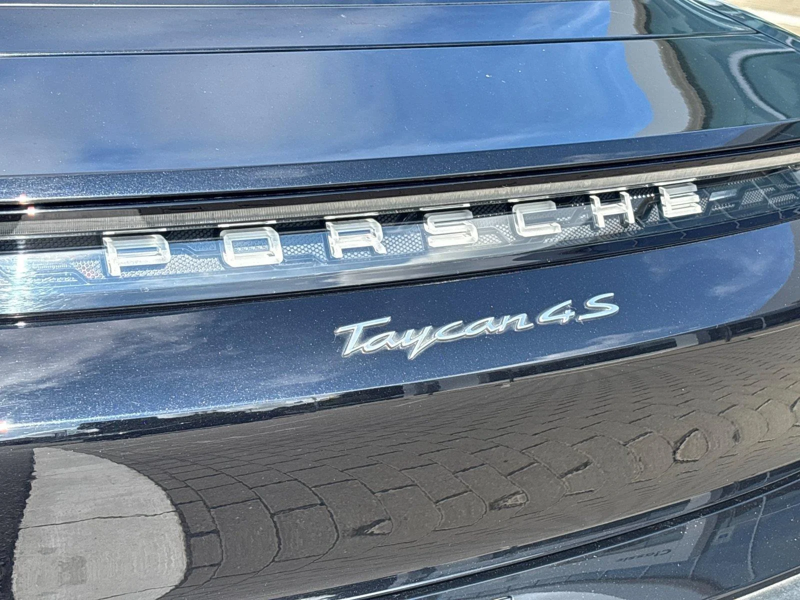 Used 2020 Jet Black Metallic Porsche 4S image 11