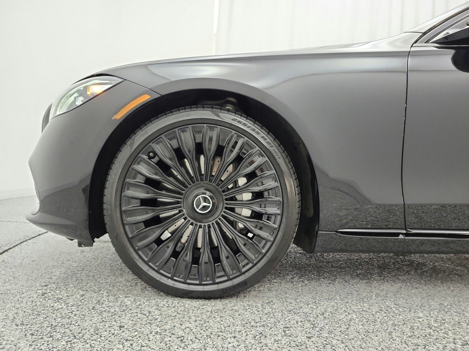 Certified Used 2023 Obsidian Black Mercedes-Benz Maybach S 580 4MATIC® Sedan image 18