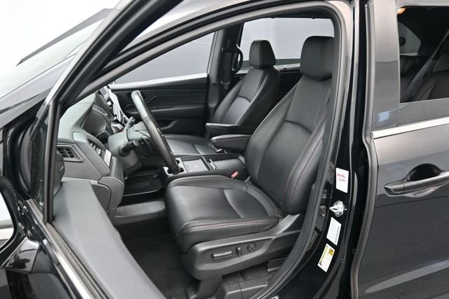 Used 2025  Honda Sport-L image 10