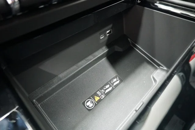2026 GMC Yukon XL AT4 - Photo 28