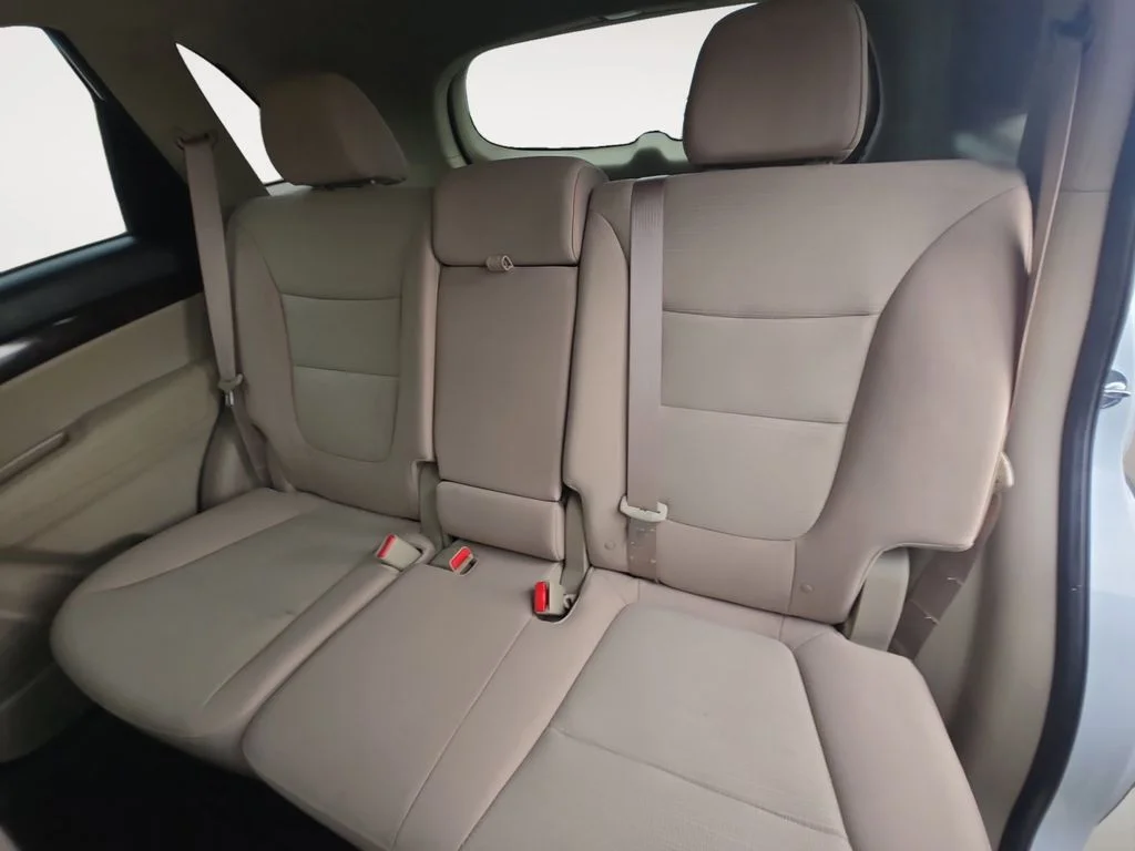 Used 2015 White Kia LX image 13