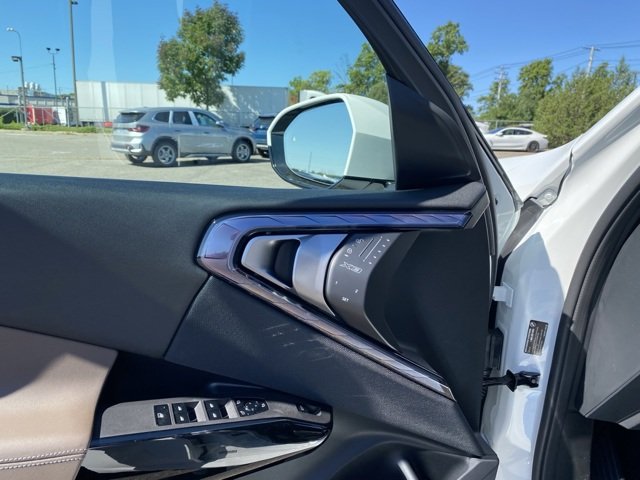 Certified Used 2026 Alpine White BMW 30 xDrive image 13