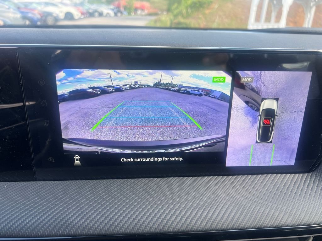Certified Used 2025 Super Black Nissan SR image 21