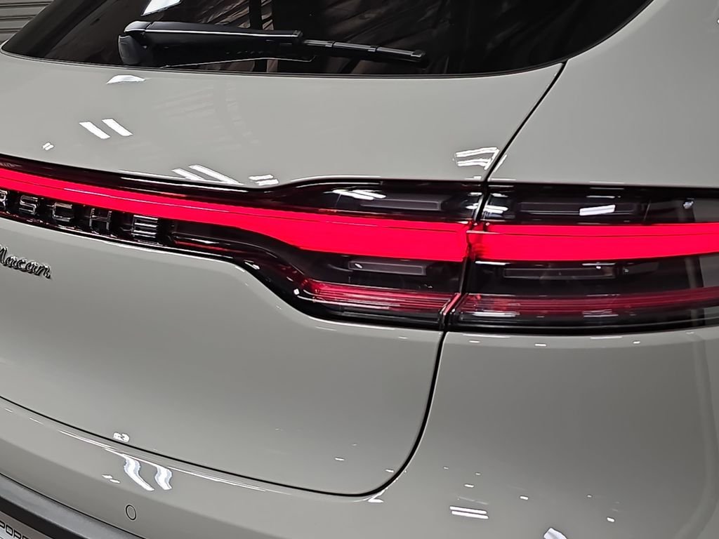 New 2026 Chalk Porsche  image 30
